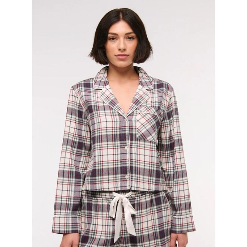 Abercrombie & Fitch Sleepwear Blue and White Plaid Flannel Pajama Top size Large